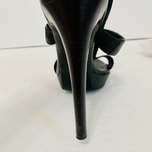 FENDI CAGE LEATHER STRAPPY HIGH HEELS SANDALS MADE IN ITALY - Picture 10 of 11